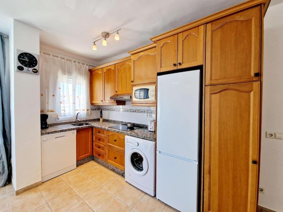Butibamba Beach Apartment لا كالا ذي ميخاس المظهر الخارجي الصورة