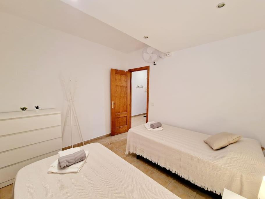 Butibamba Beach Apartment لا كالا ذي ميخاس المظهر الخارجي الصورة