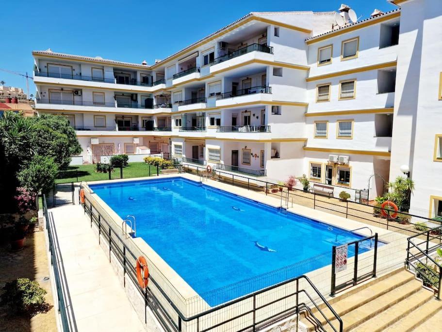 Butibamba Beach Apartment لا كالا ذي ميخاس المظهر الخارجي الصورة